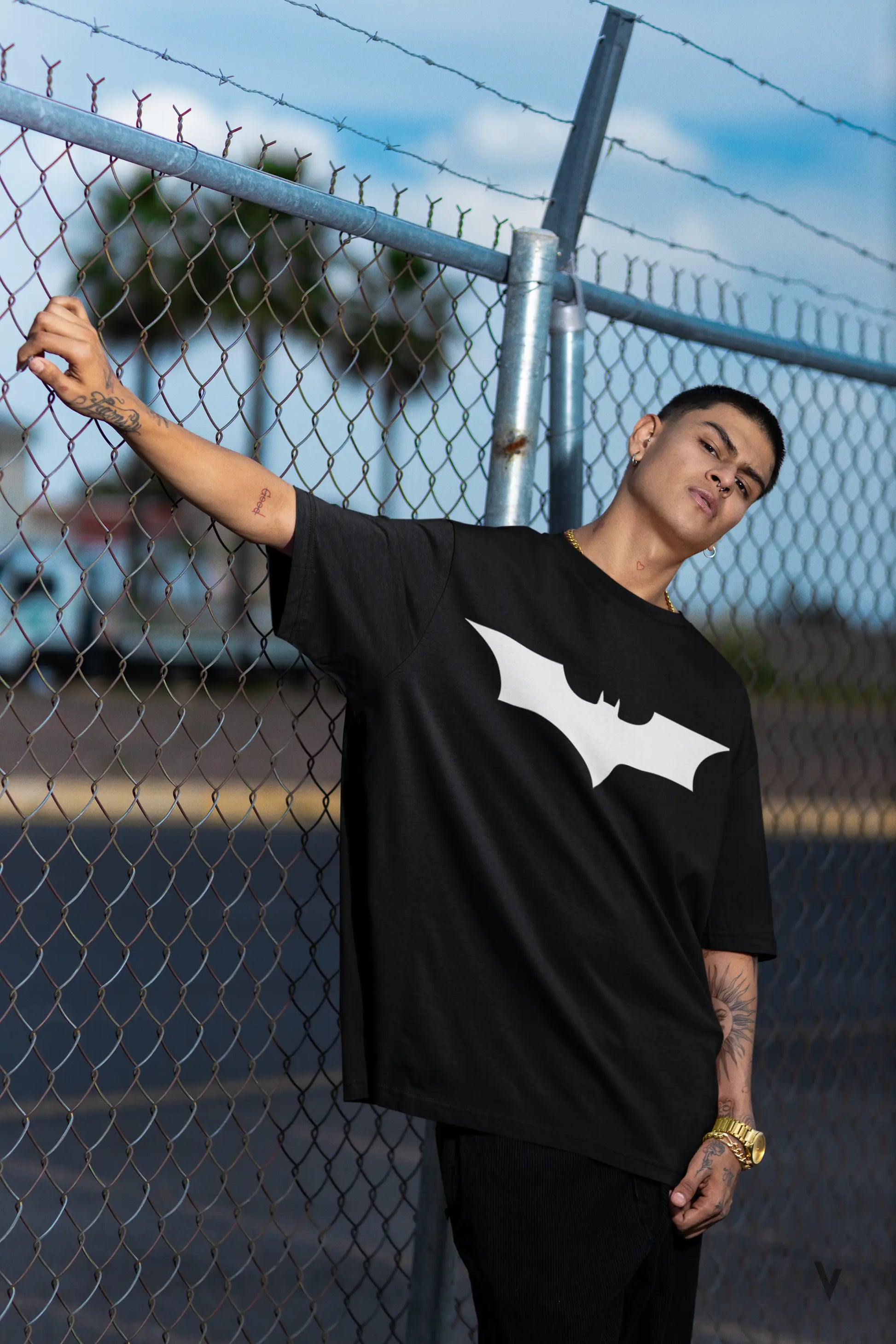 Dark Knight - Oversized Tee vibrantvest