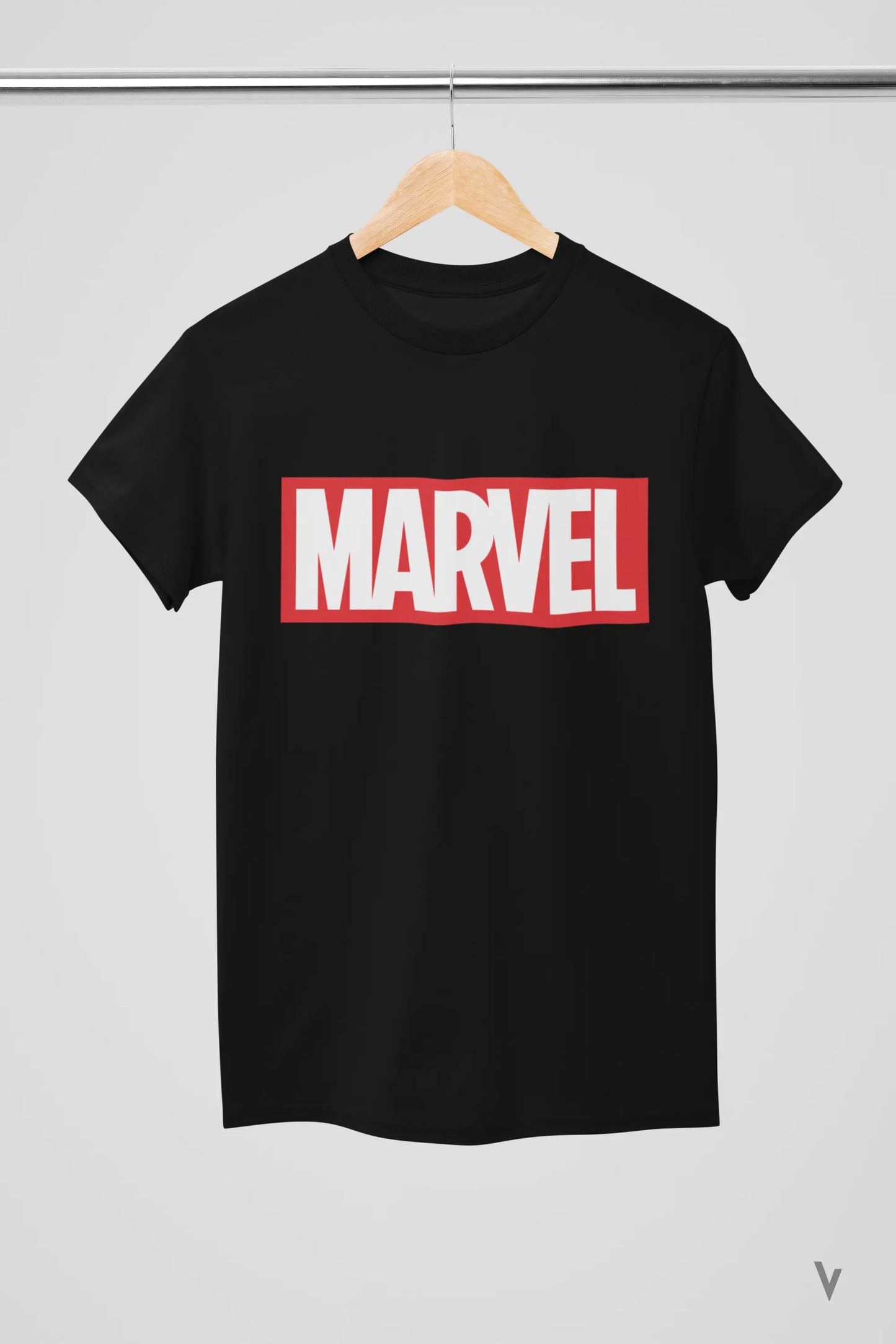 Marvel Graphic Tee vibrantvest